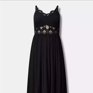 NWT Torrid Women’s Maxi Black Washable Gauze Lace Inset Dress Size 1X (14-16)